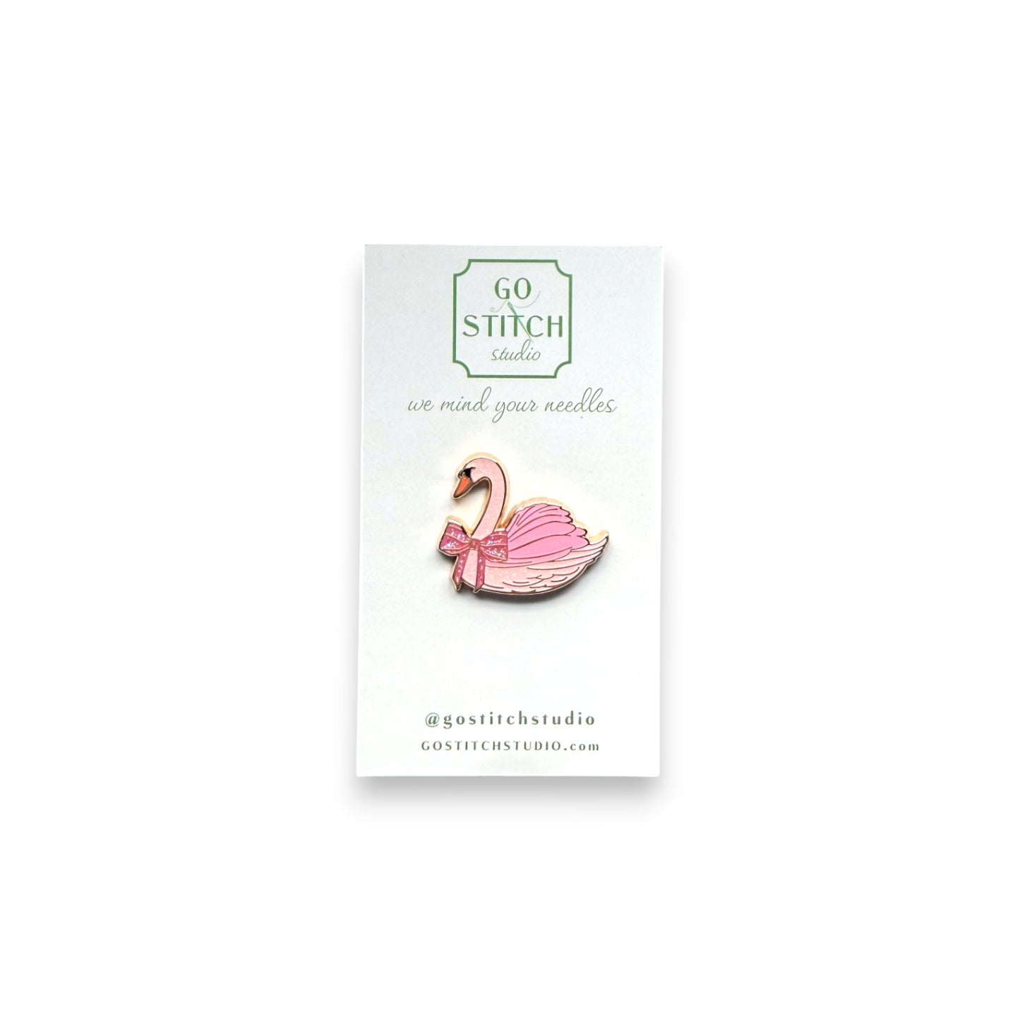 Pink Glitter Swan w/Bow Needle Minder (Mini Magnet)