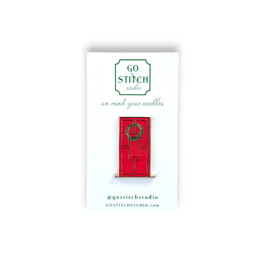 Red Door with Wreath Needle Minder